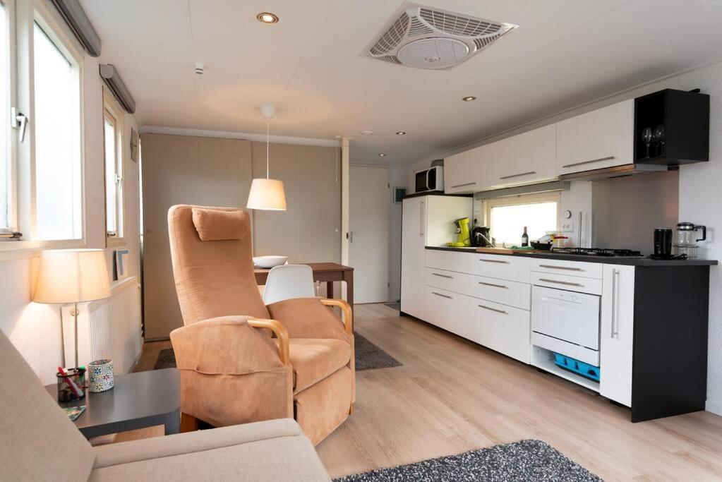 Knus Huisje Op Kindvriendelijk Park Met Zwembad Otterlo Extérieur photo